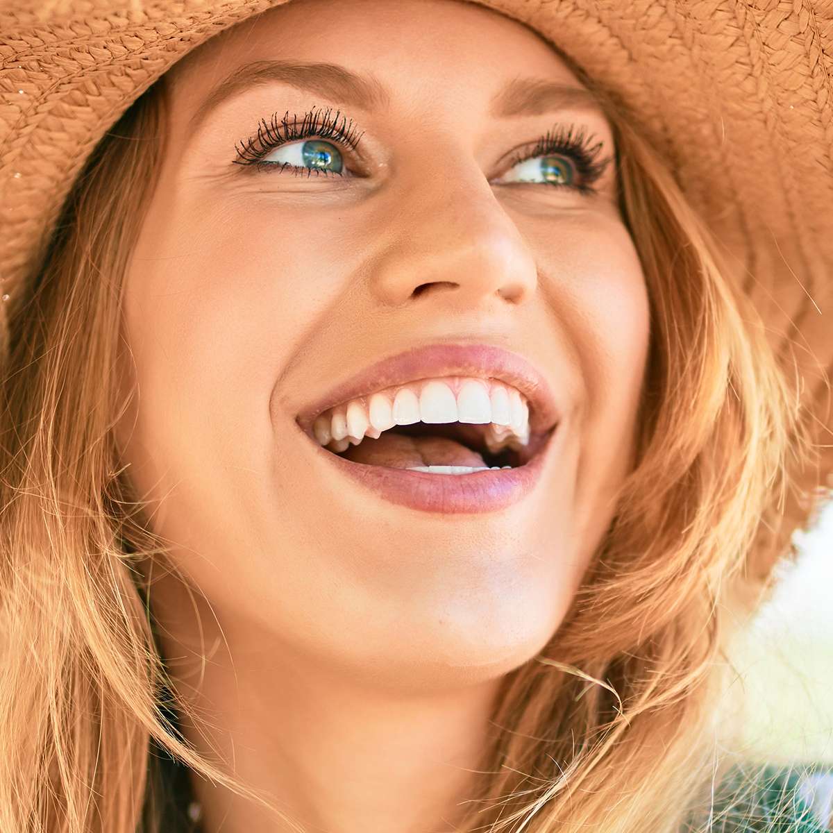 Things People With Great Teeth Always Do | Dr. Patty Miami